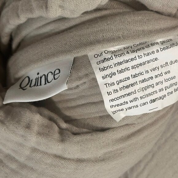 NWT QUINCE Organic Airy Gauze Blanket King/Cal King Light Grey - Picture 4 of 4